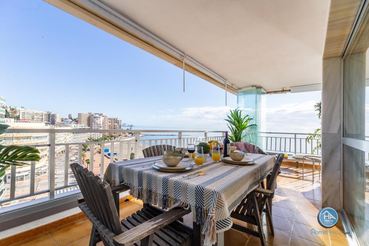 Super Exclusive With Free Parking Apartment *