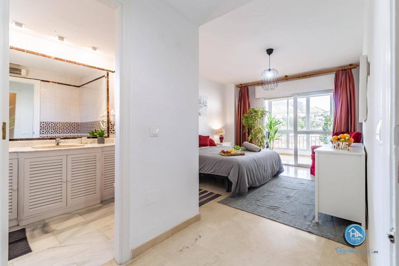 Super Exclusive With Free Parking Appartement *